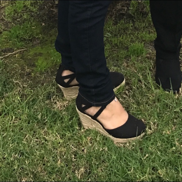 Platform Heels - Picture 3 of 6